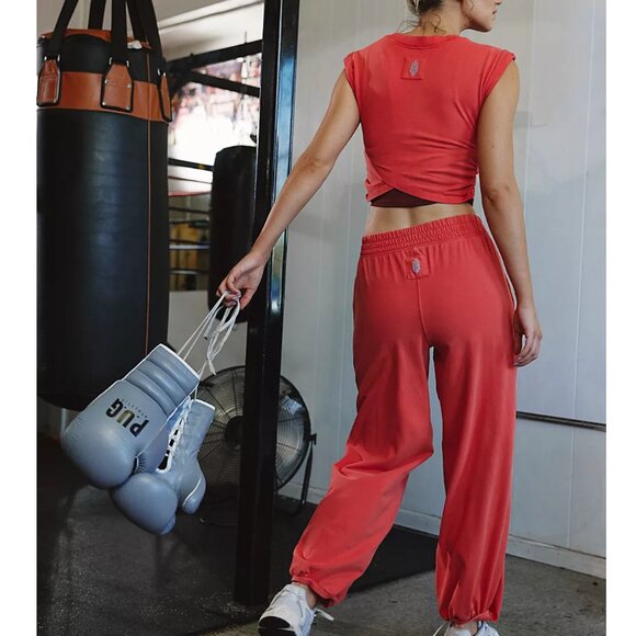 Hot Shot Crossover Set Color: Victory Red - Picture 3 of 4